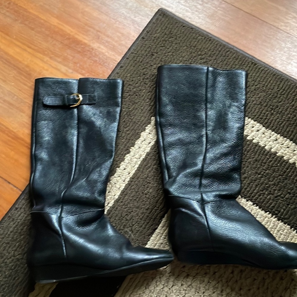 Leather boots